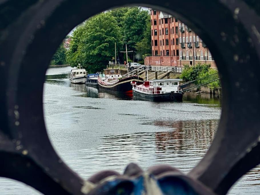 Unique Houseboat Experience I Central City Break York Exterior foto